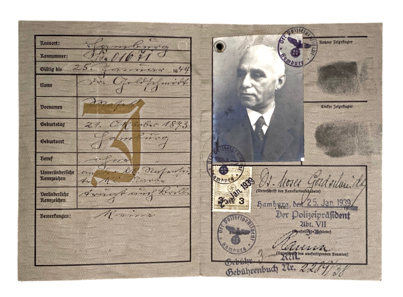 Identification card of Moses Goldschmidt, issued by the chief of police in Hamburg, January 25 1939. Private archive of Érico Goldschmidt and Fernando Goldschmidt, Porto Alegre / Brazil. With kind permission.